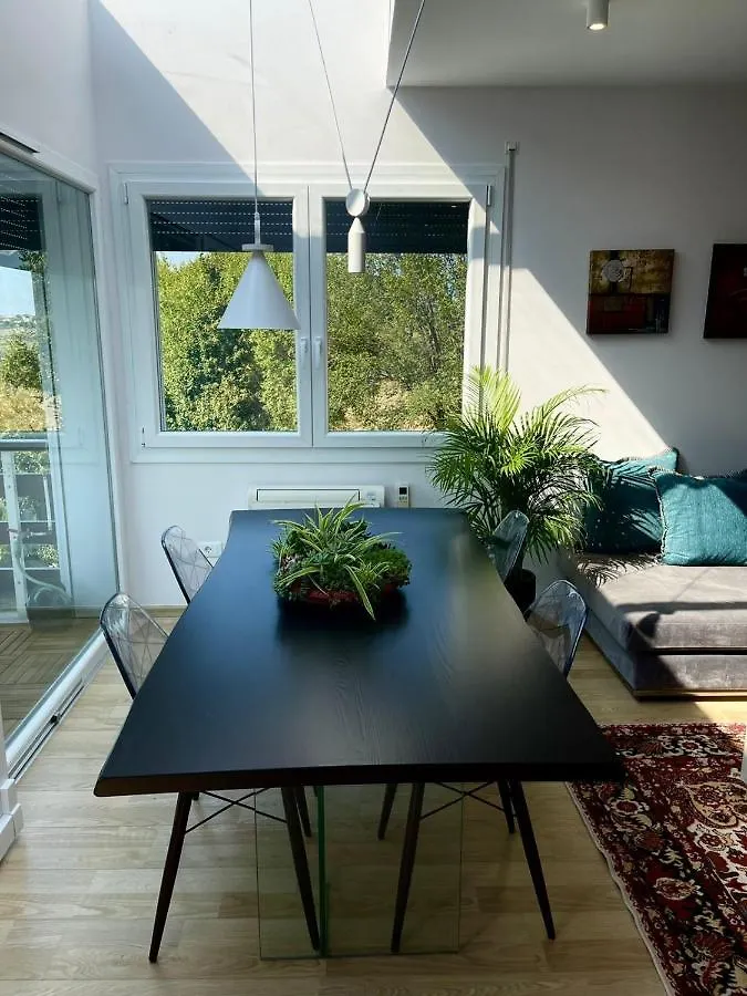 Long Hill Residence Apartment Tirana 0*,  Albania